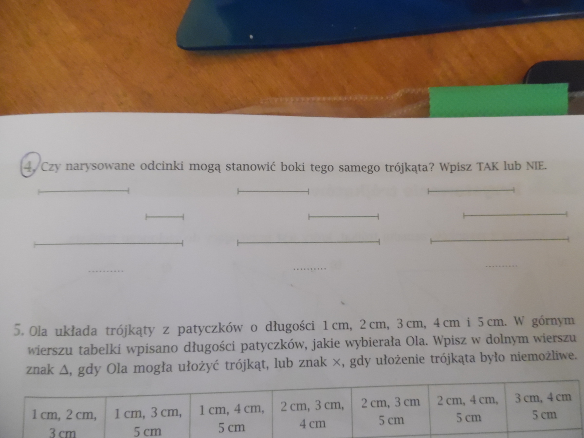 Wpisz Brakujące Miary Kątów W Narysowanych Poniższych Trójkątach Oblicz I Wpisz Brakujące Miary Kątów W Trójkątach