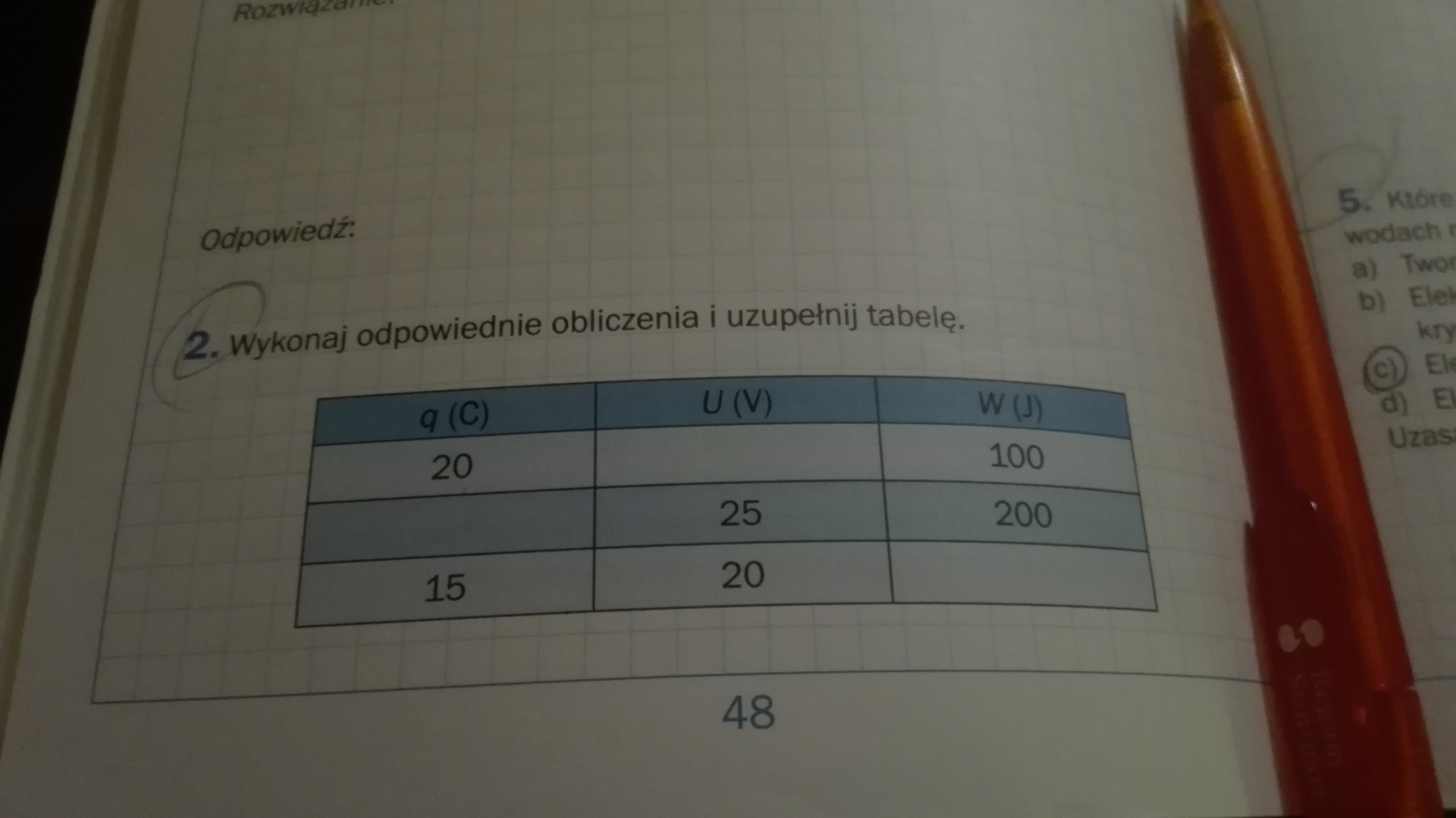 Wykonaj odpowiednie obliczenia i uzupełnij tabelę. (Fizyka 3 gim Fizyka Sprawdzian Optyka 3 Gim