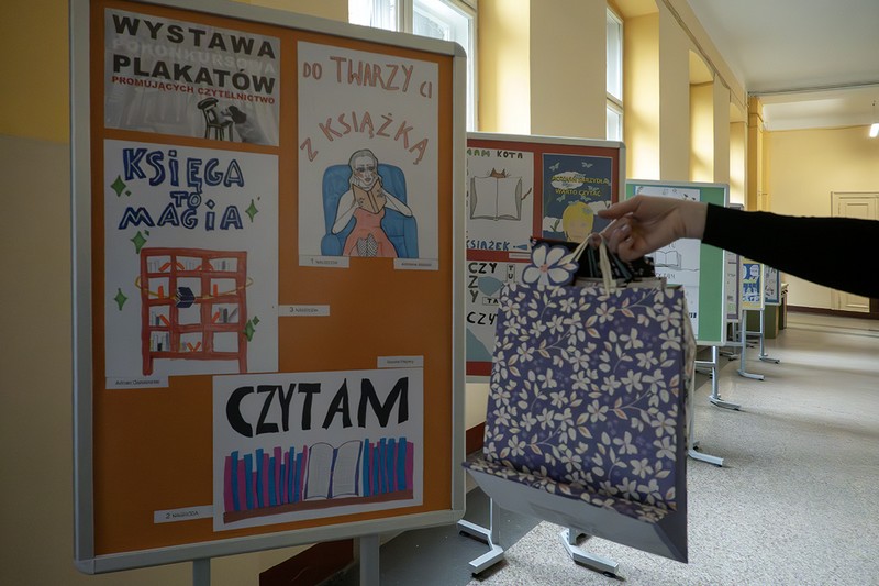 Wystawa plakatów | CKZiU w Łodzi W Twojej Szkole Odbywa Sie Wystawa Plakatow