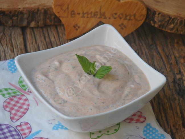 Yoğurtlu Sos Nasıl Yapılır? (8/8) | Resimli Yemek Tarifleri Lays Yogurt Sosu Nasil Yapilir