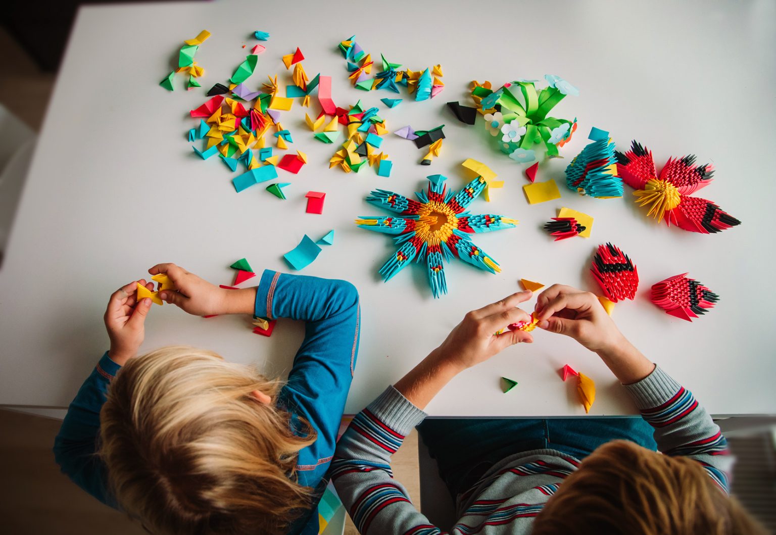 Zabawki edukacyjne dla 4 latka - jak wybierać? | Hellomama Zabawy Edukacyjne Dla 4 Latka