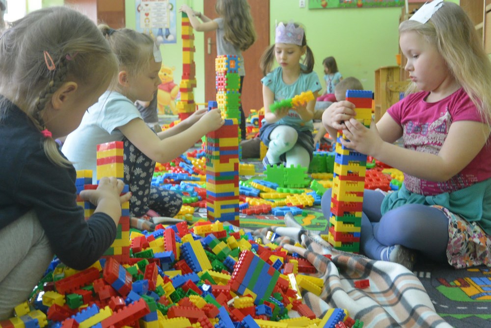 ZABAWY DZIECI – Przedszkole Miejskie w Lubawie Zabawy Dla Dzieci W Podstawowce