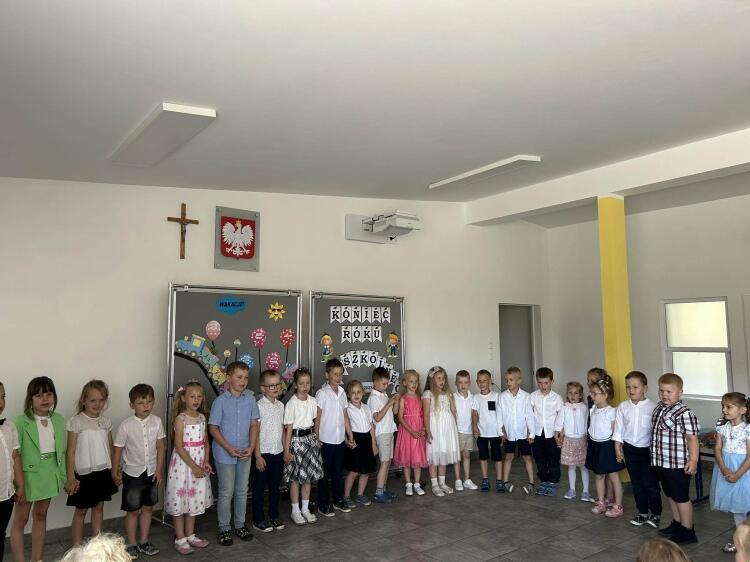 Zakończenie roku przedszkolnego - Zespół Szkół im. Jana III Sobieskiego Zespół Szkół Ponadpodstawowych Nr 1 Im Jana Szczepanika W Krośnie