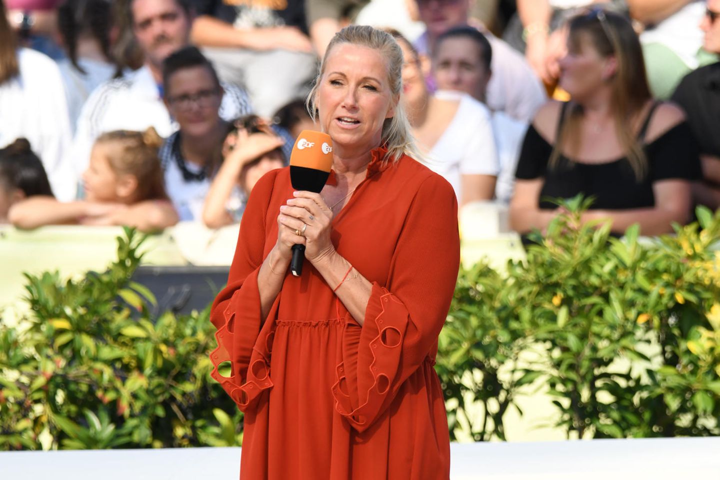 ZDF-"Fernsehgarten": Andrea Kiewel verkündet einen traurigen Abschied Andrea Kiewel
