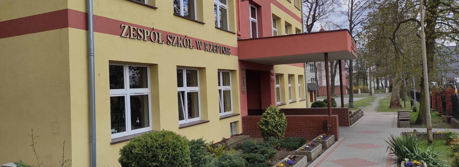 Gimnazjum W Rzepinie Woj świętokrzyskie