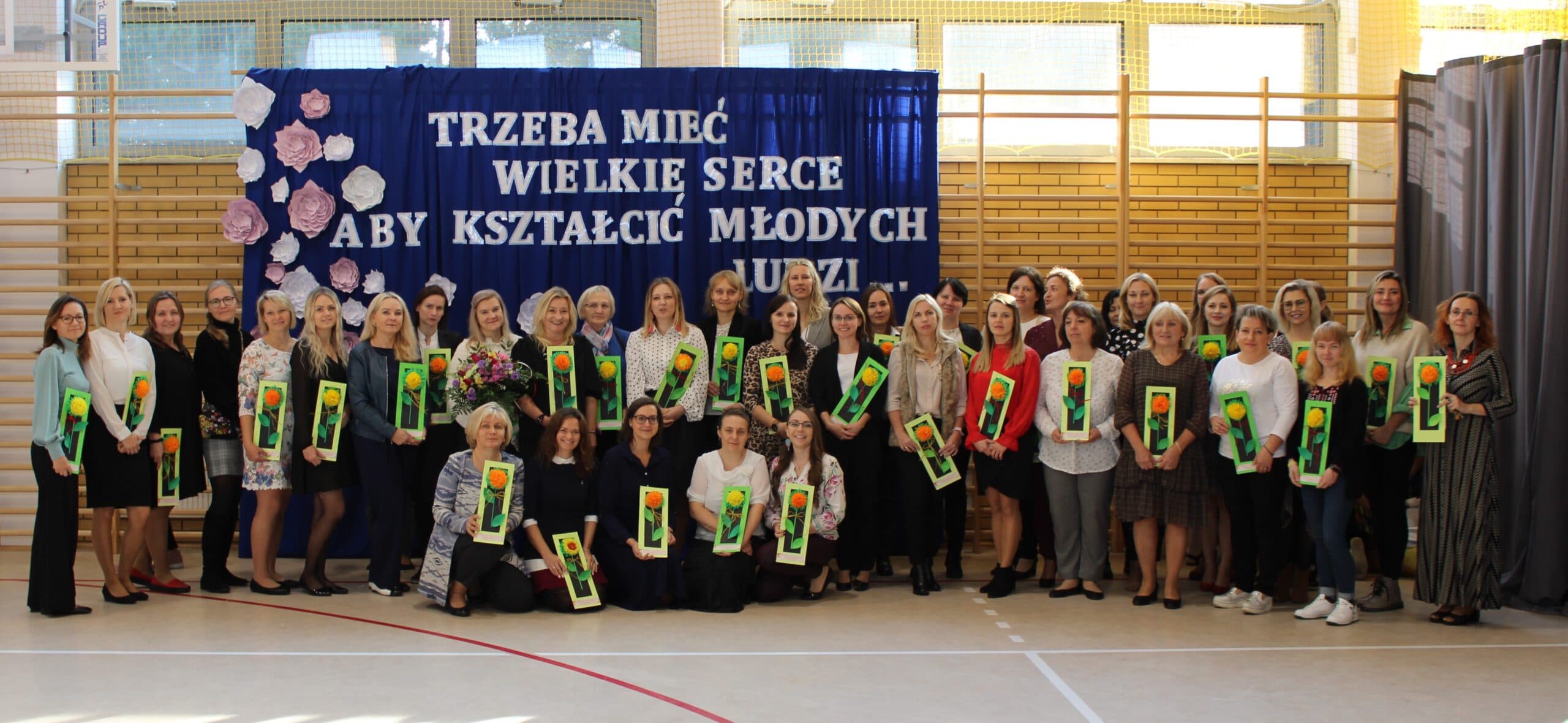Zespół Szkolno-Przedszkolny w Ogrodniczkach Zespół Szkolno Przedszkolny Nr 1 W Zakroczymiu