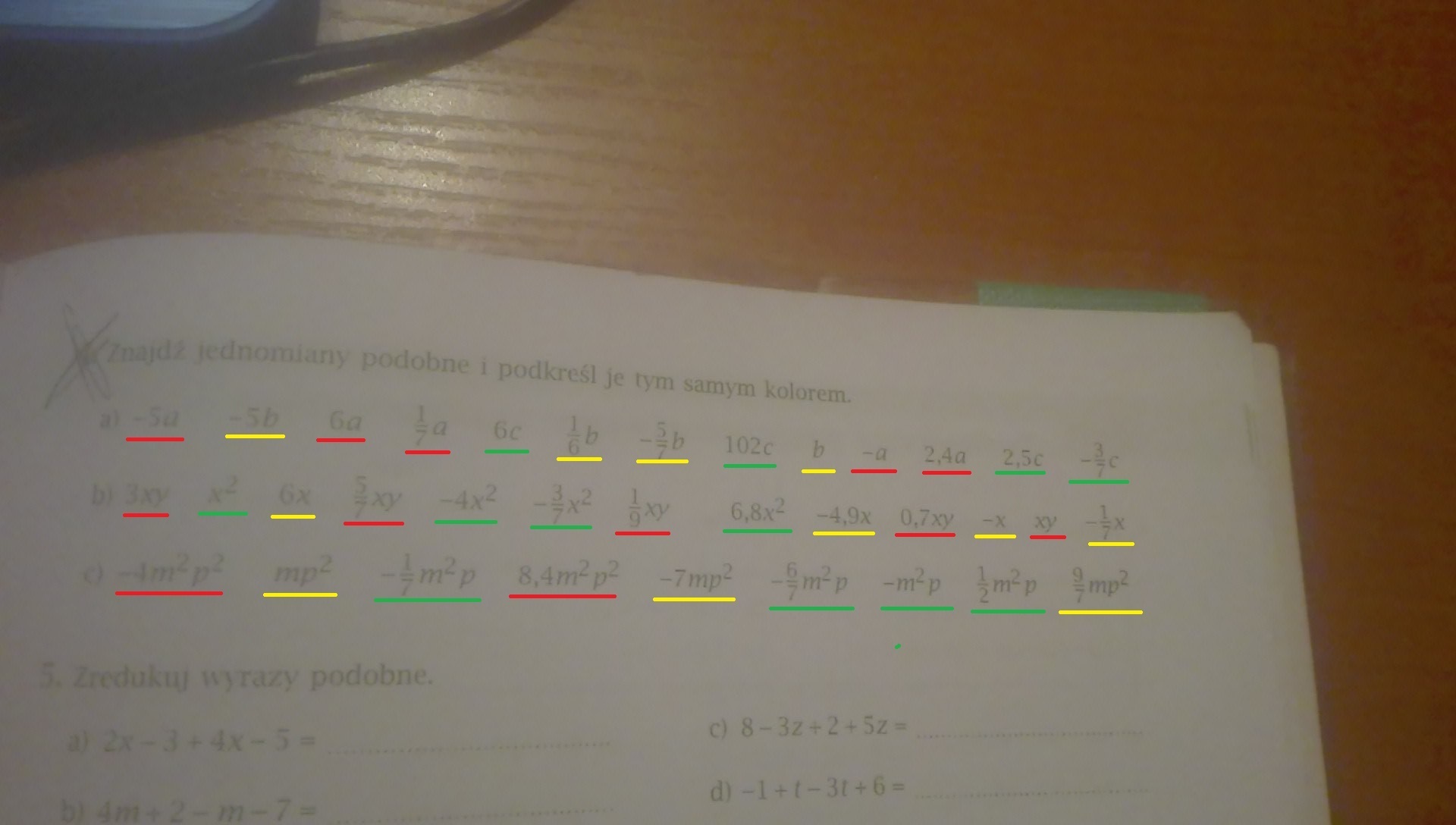 Znajdz Jednomiany Podobne I Podkrsl Je Tym Samym Kolorem