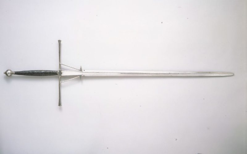 Zweihander Sizes: Weight, Length & Specs Explored How Heavy Is A Zweihander