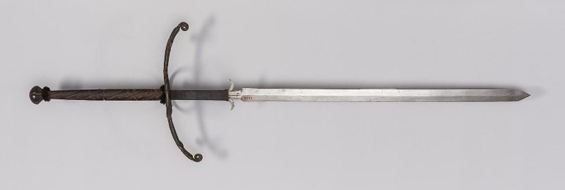 Zweihander Sizes: Weight, Length & Specs Explored How Heavy Is A Zweihander